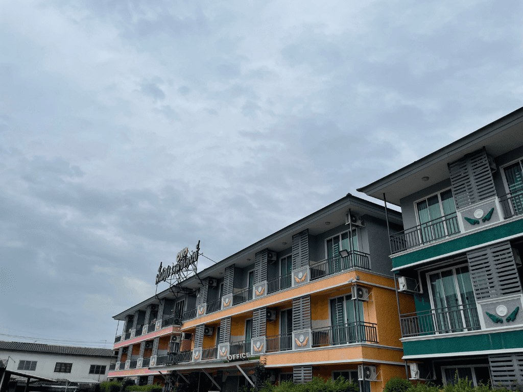 มั่นคง เรสซิเดนซ์ แอนด์ รีสอร์ต มั่นคง เรสซิเดนซ์ แอนด์ รีสอร์ต