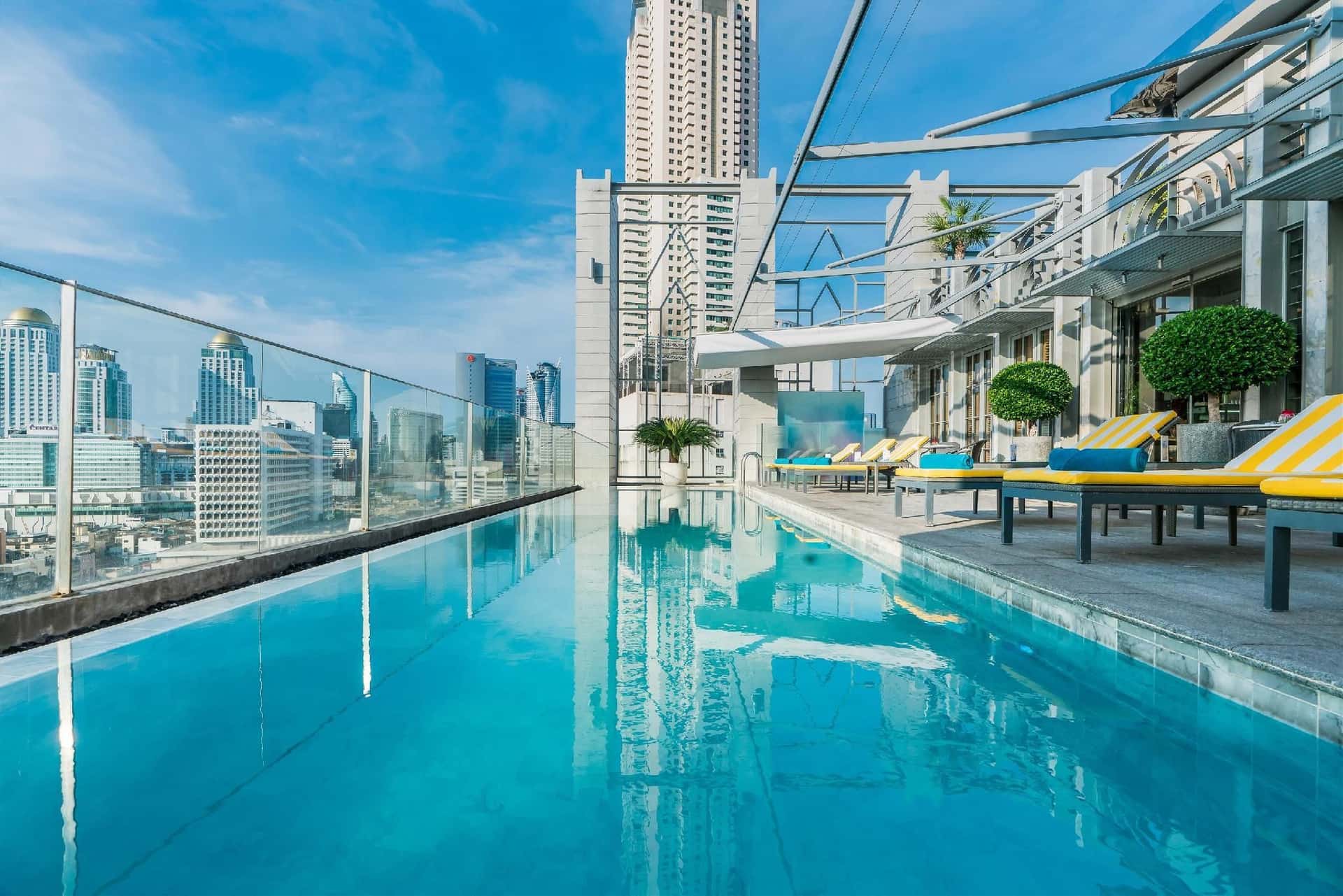 โรงแรมอครา กรุงเทพ