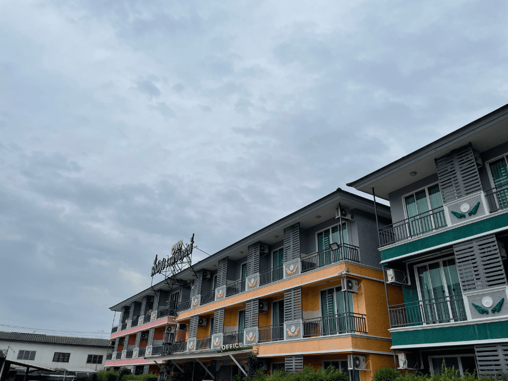 มั่นคง เรสซิเดนซ์ แอนด์ รีสอร์ต มั่นคง เรสซิเดนซ์ แอนด์ รีสอร์ต