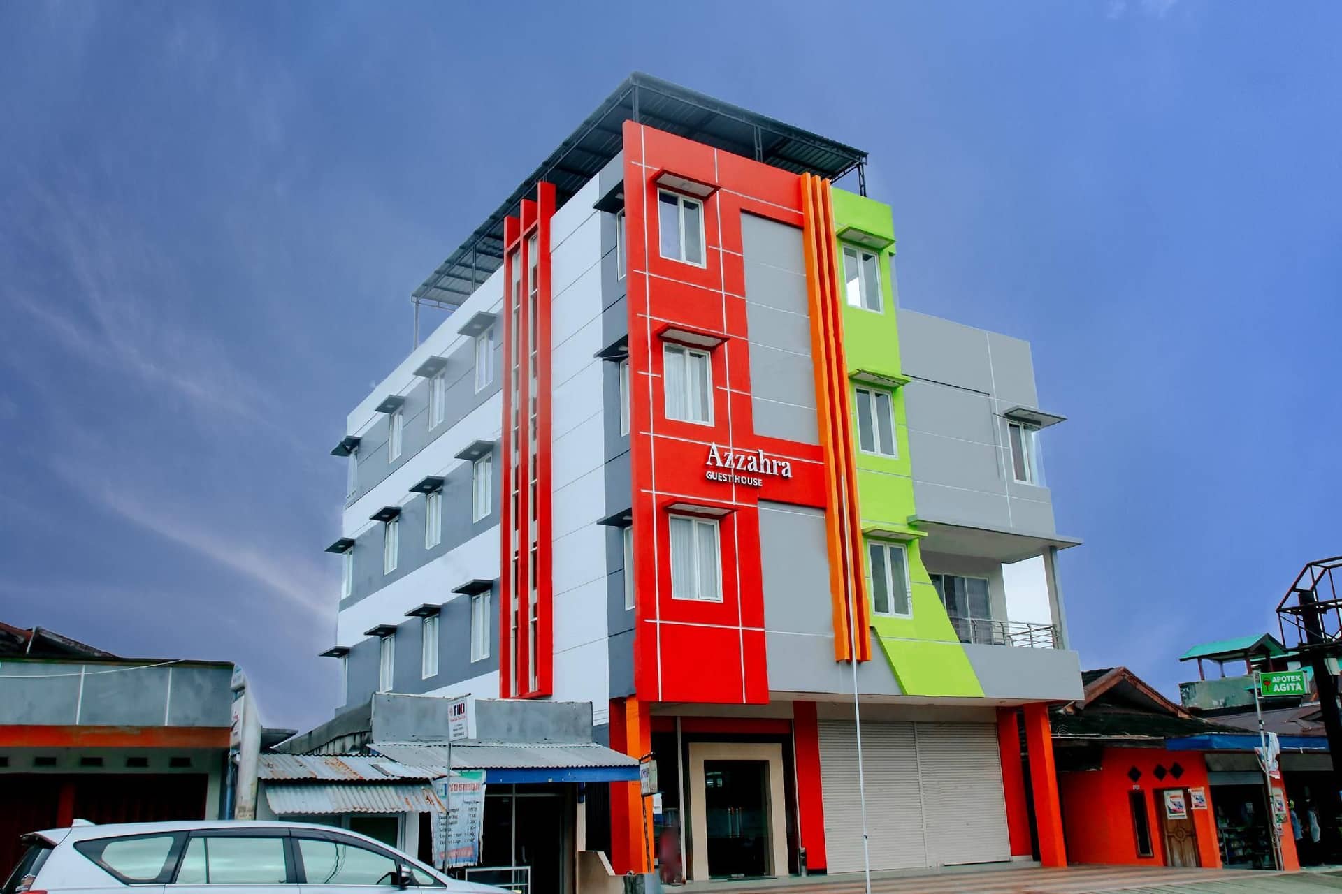 Super OYO 1006 Azzahra Guest House Syariah Super OYO 1006 Azzahra Guest House Syariah