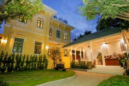 บ้าน 2459 เฮอริเทจ เฮ้าส์