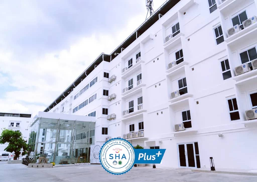 The White Hotel By Charoensri The White Hotel By Charoensri