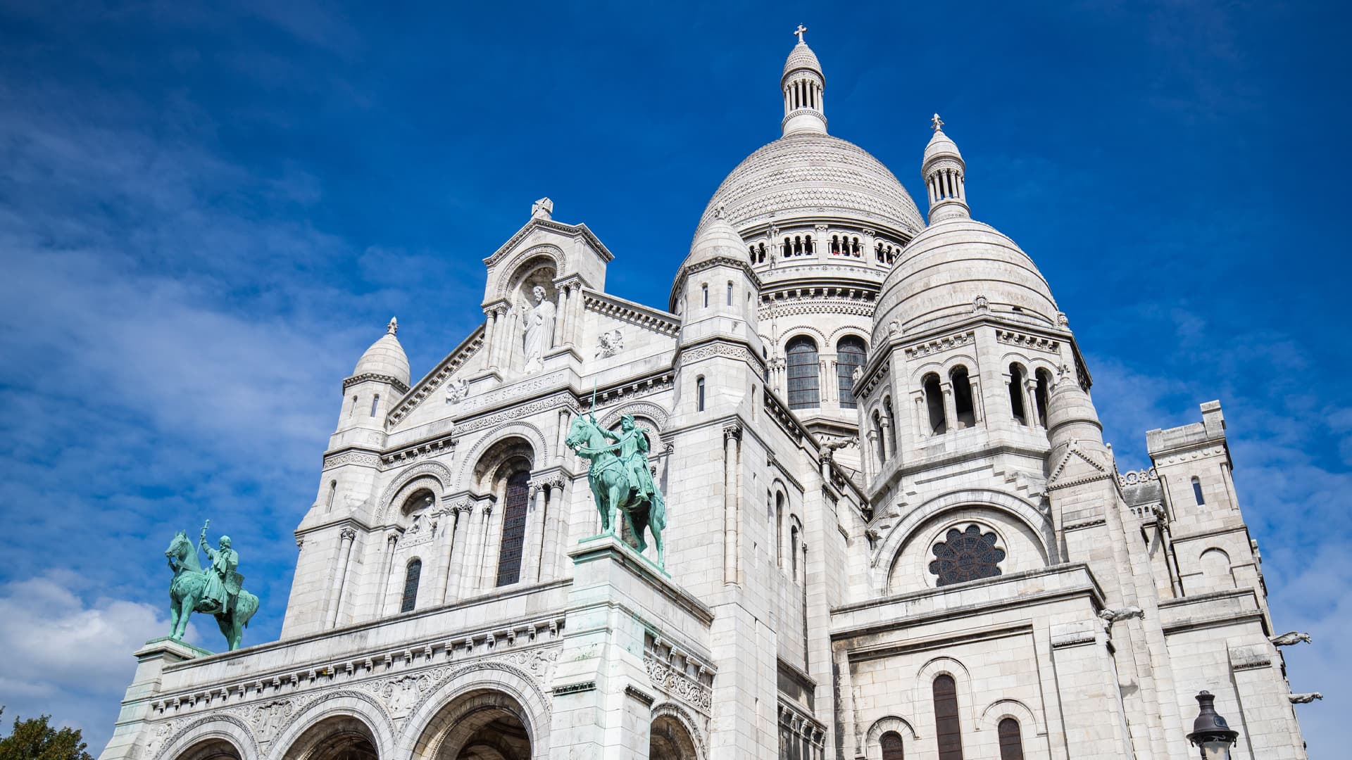 travel-story-1727688095_d7f247842222c663e8ad-0