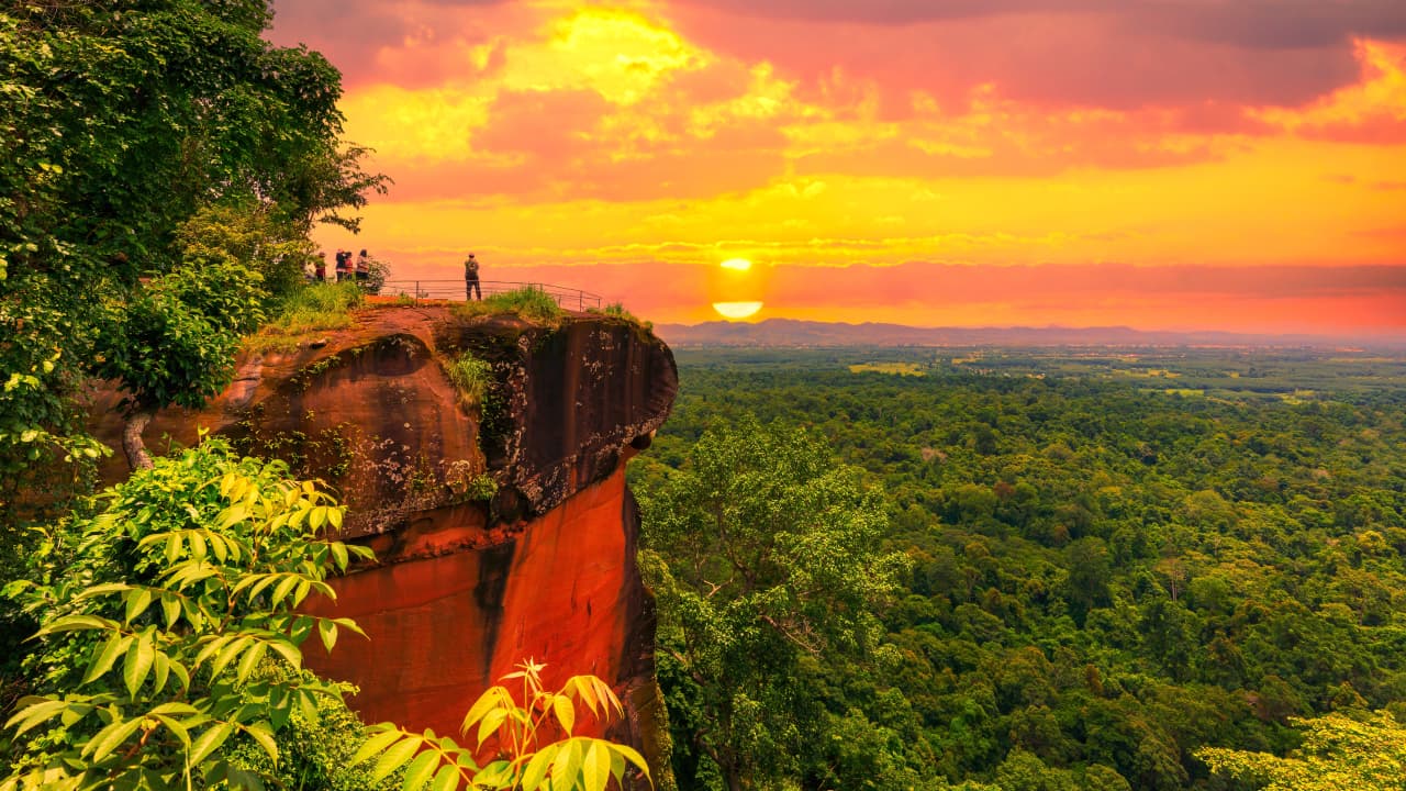 travel-story-1727837936_9a5eacd719cb3de7d771-0